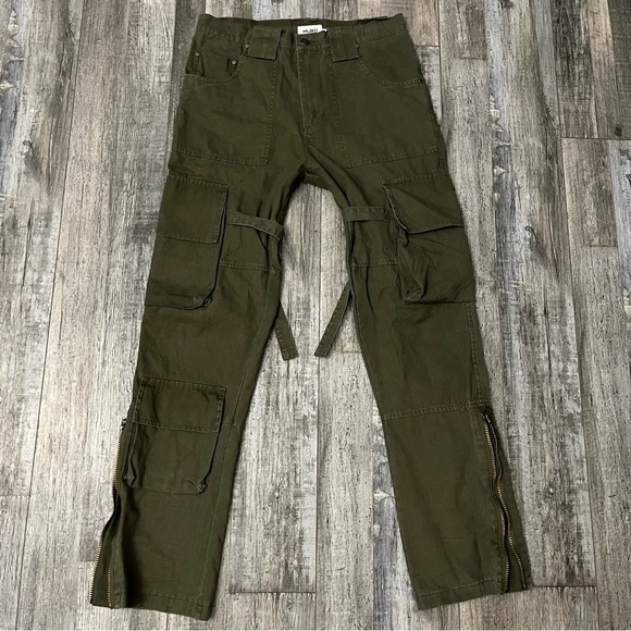 Olive Bondage Multi Cargo Pants - Picture 1 of 5